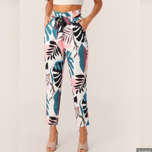 SHEIN Pants - SHEIN Tropical Wide Band Waist Self Belt Pants size Small